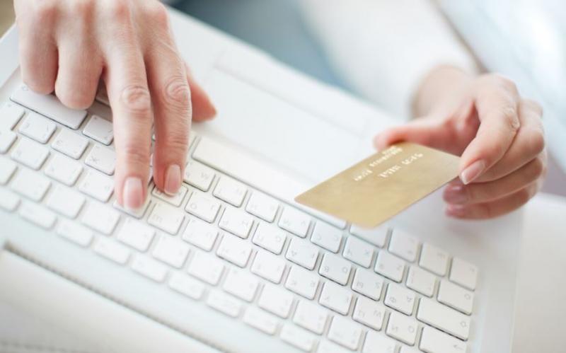 بوابة النائبات